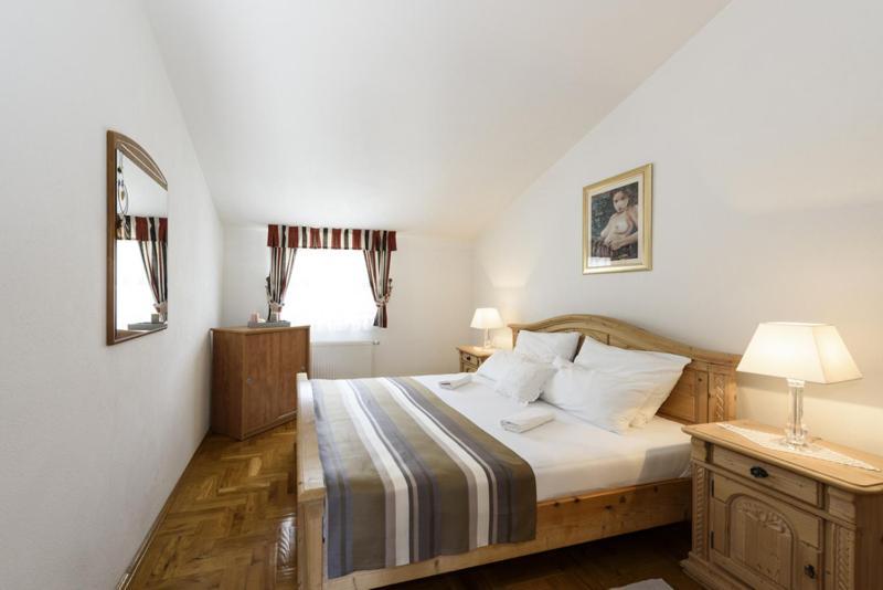 Apartments Luka - Trogir, Marina 150M From The Beach Zewnętrze zdjęcie